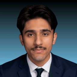 Moiz Khurram, founder of SelenicAI